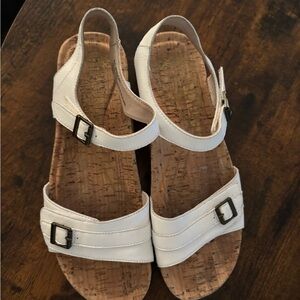 Leather White Sandals with Buckle Detail